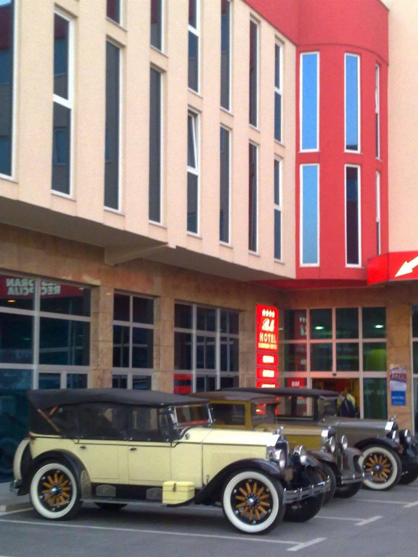 Hotel Bm International Saraievo Exterior foto
